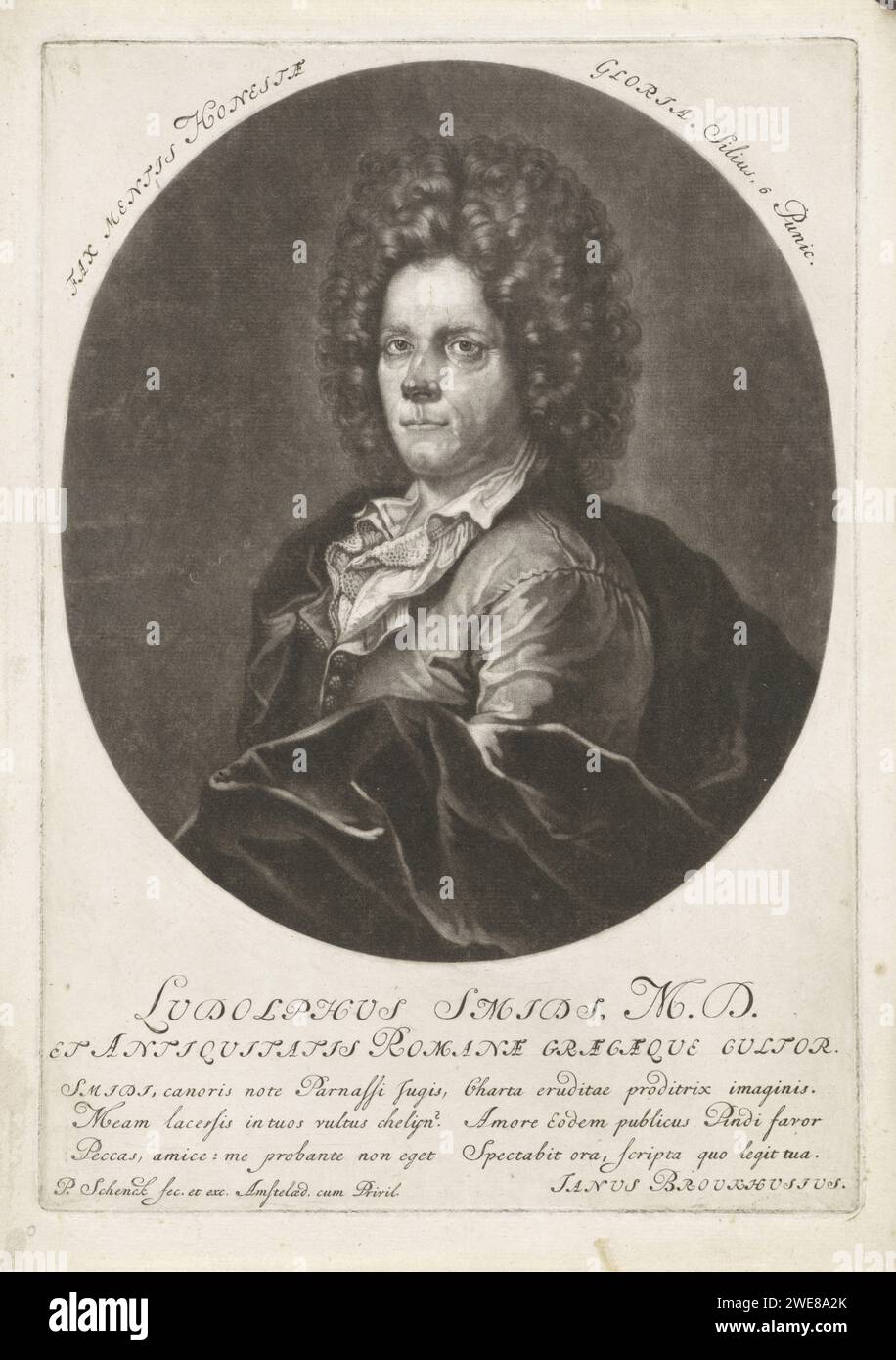 Ritratto di Ludolph Smids, Pieter Schenk (i), 1670 - 1713 stampa il poeta, archeologico e medico Ludolph Smids. Giornale di Amsterdam Foto Stock