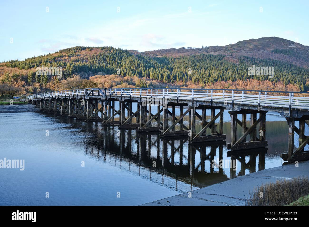 Ponte Penmaenpool sul fiume Mawddach nel Galles del Nord Foto Stock