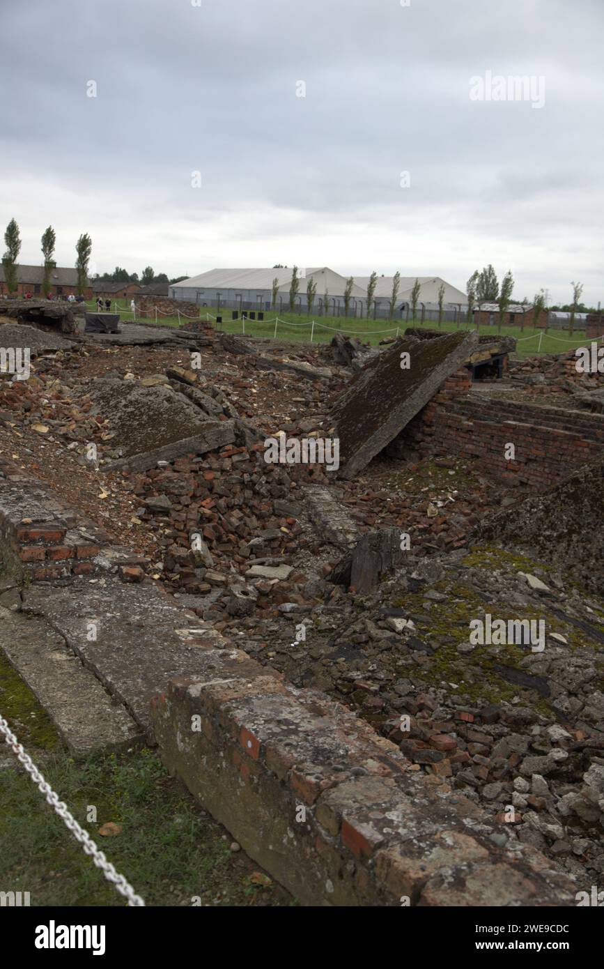 Camera a gas distrutta a Birkenau Foto Stock