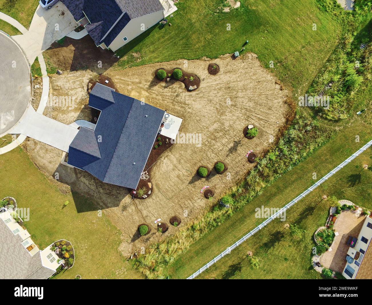 Vista aerea della Suburban House con giardini incompleti a Fort Wayne Foto Stock