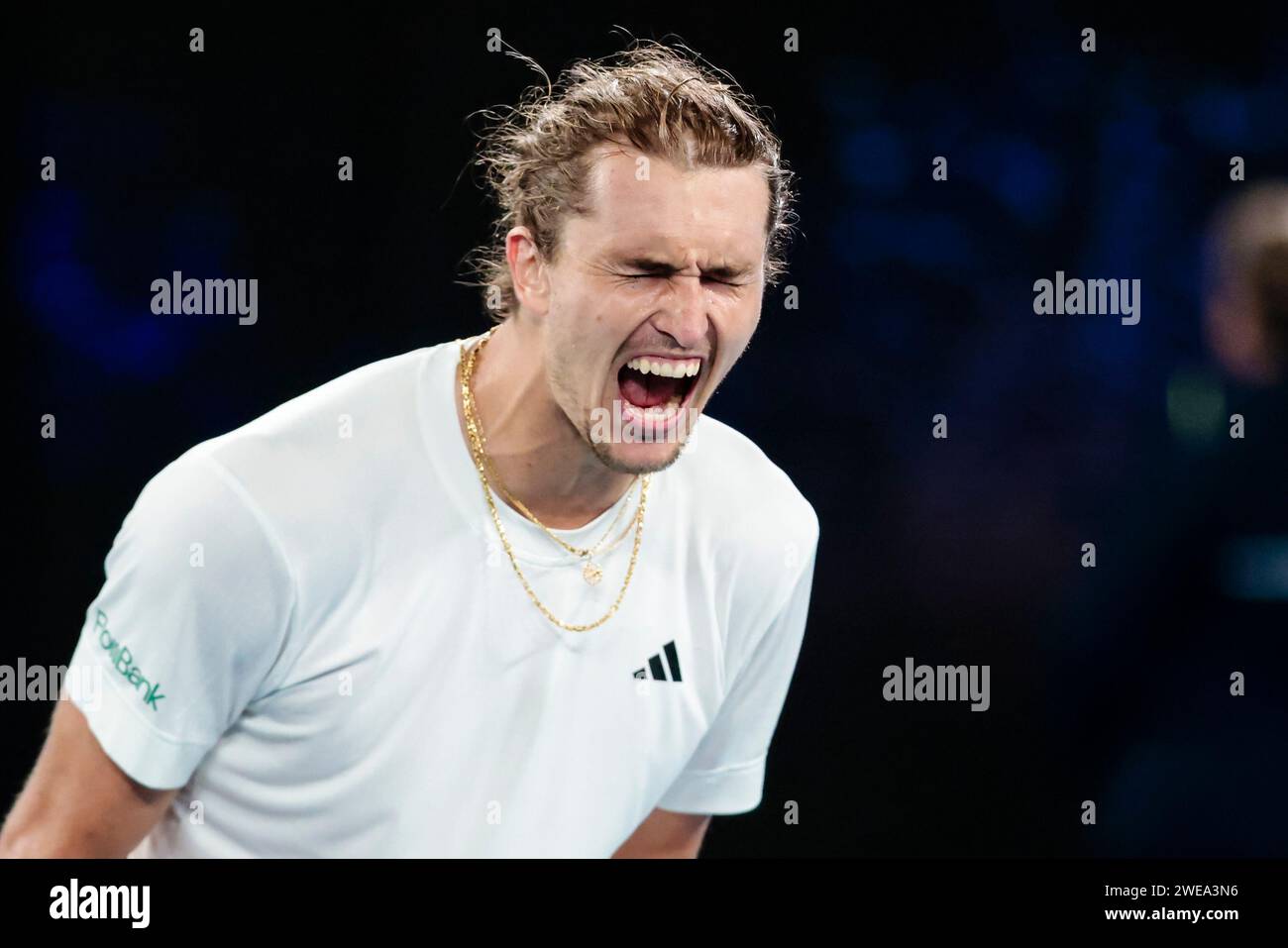 Melbourne, Australia, 24 gennaio 2024. Il tennista tedesco Alexander Zverev fa il tifo per l'Australian Open Tennis Grand Slam 2024 a Melbourne Park. Crediti fotografici: Frank Molter/Alamy Live news Foto Stock