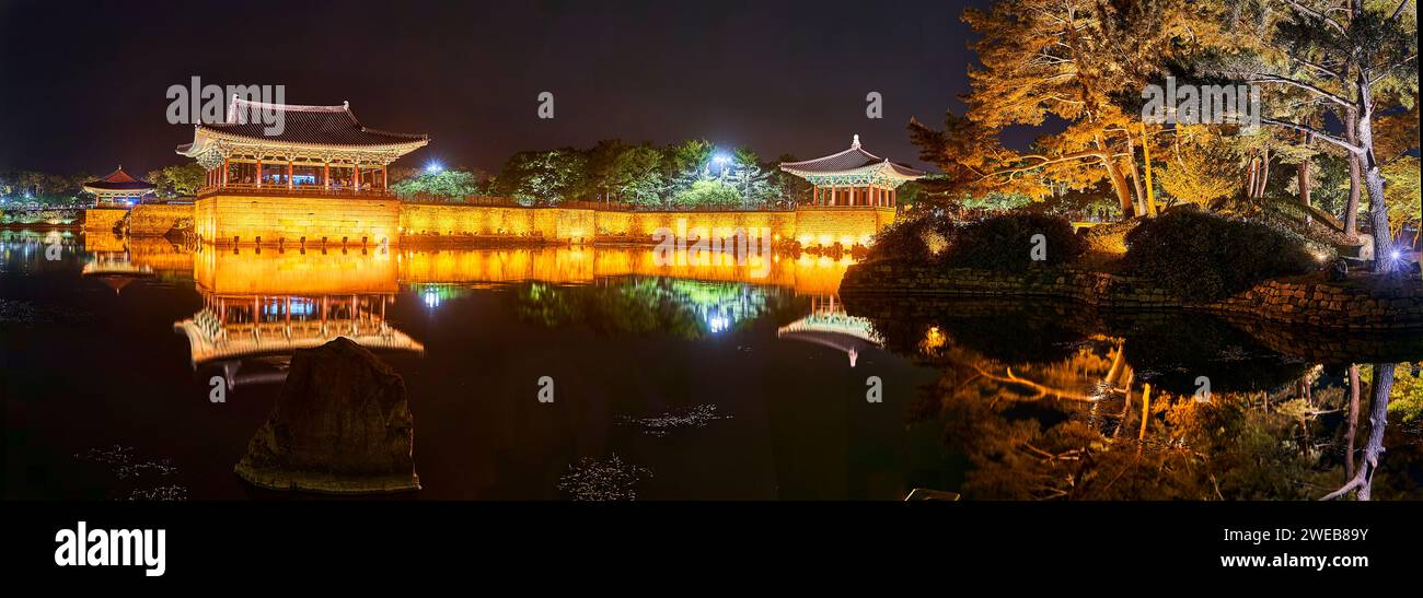 Donggung Palace e Wolji Pond Foto Stock