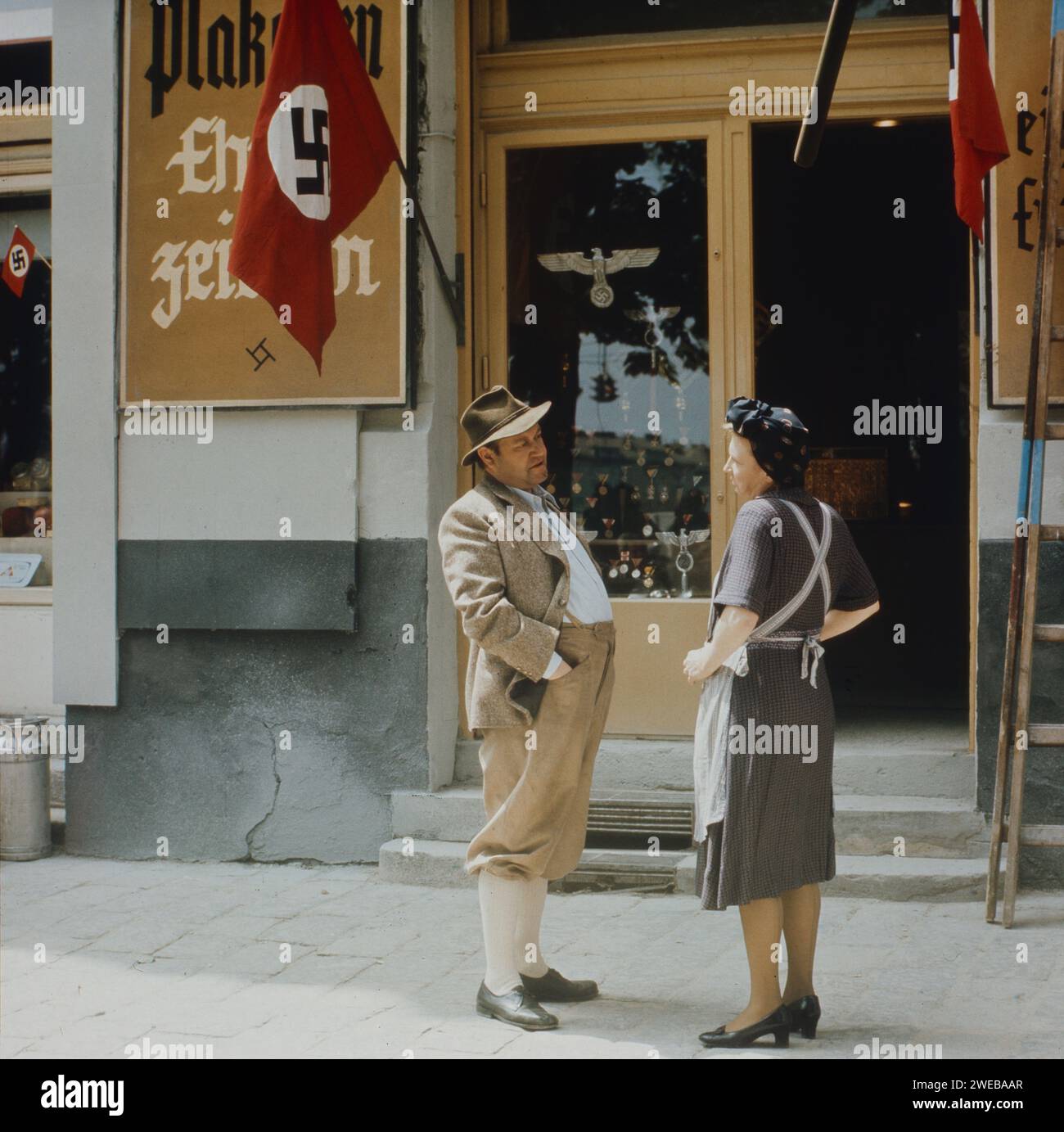 Unterwegs zum Frieden, Fernsehfilm, Deutschland 1975, Darsteller: Herbert Probst, Erika Mettl Foto Stock