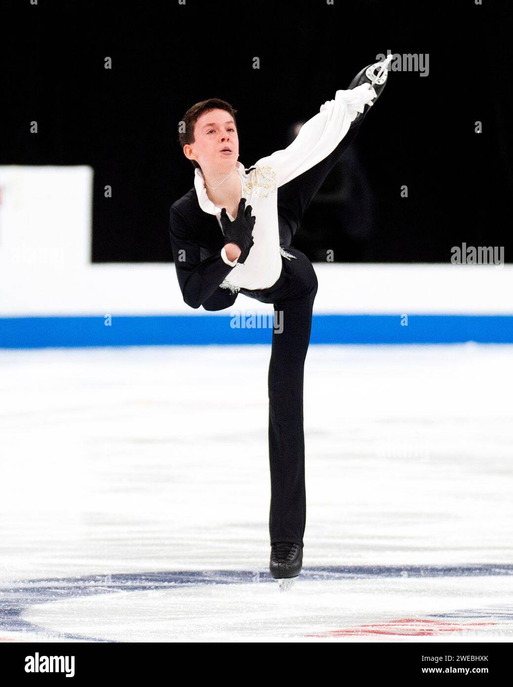 Columbus, Ohio, Stati Uniti. 24 gennaio 2024. Alexandr Fegen gareggia nel Junior Mens's Figure Skating Long Program agli US Figure Skating Championships. Crediti: Brent Clark/Alamy Live News Foto Stock Columbus, Ohio, Stati Uniti. 24 gennaio 2024. Alexandr Fegen gareggia nel Junior Mens's Figure Skating Long Program agli US Figure Skating Championships. Crediti: Brent Clark/Alamy Live News Foto Stock