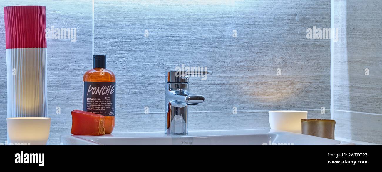 Rubinetto del bagno Foto Stock