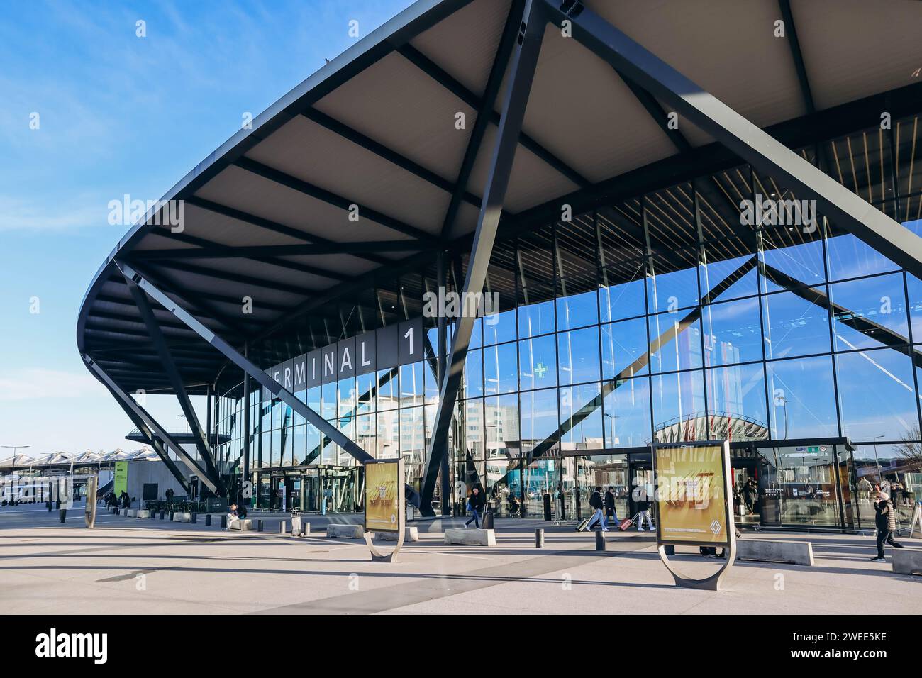 Lione, Francia - 26.12.2023 : Aeroporto Saint Exupery di Lione, Francia Foto Stock