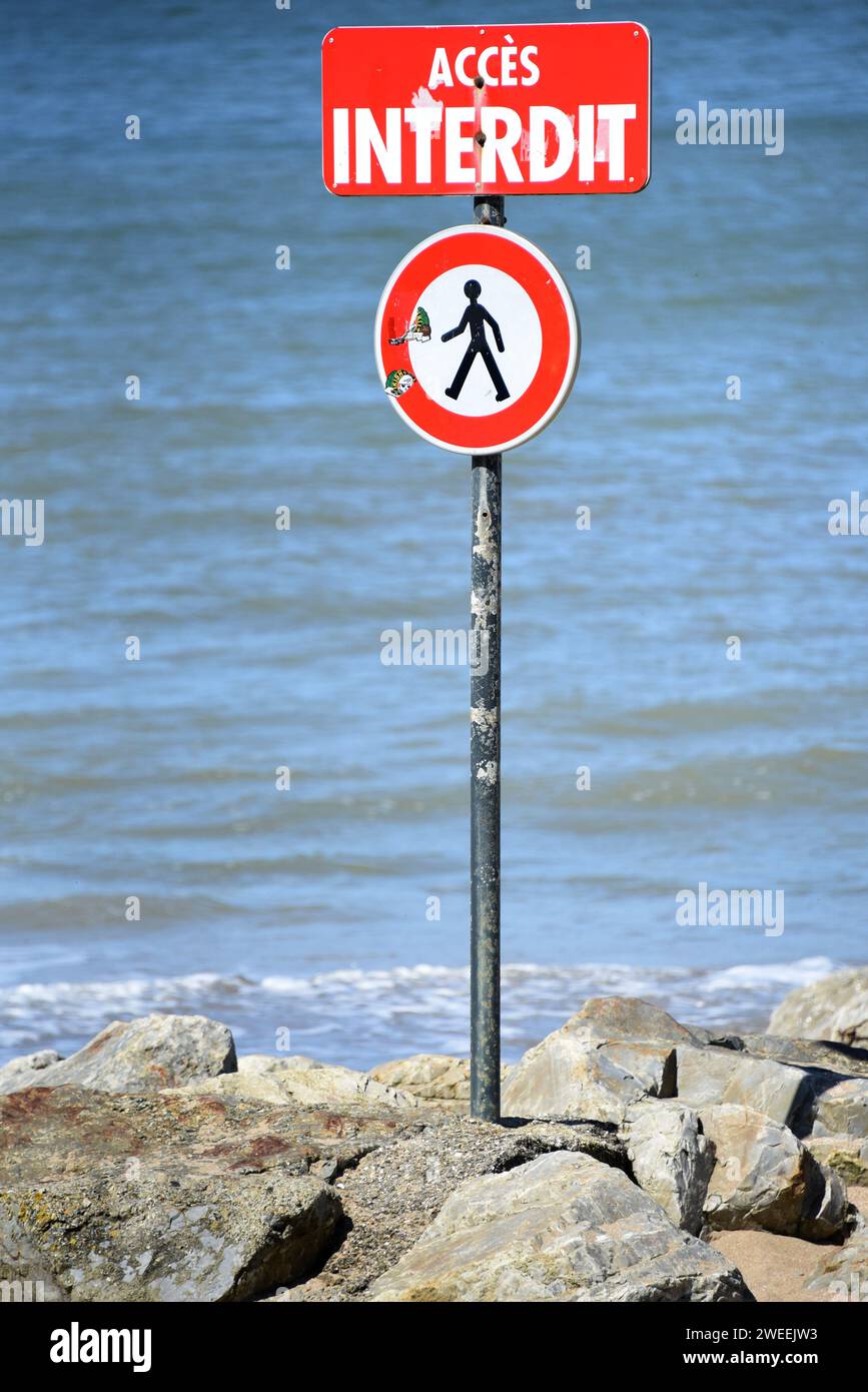 Villers-sur-Mer, accesso spiaggia vietato, Calvados, Normandie, Francia, Europa Foto Stock