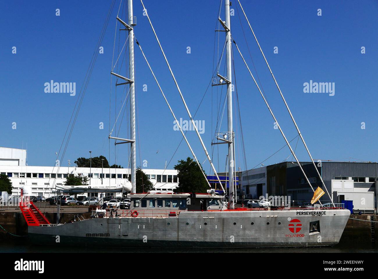 Perseveranza, Dr. Jean-Louis Etienne barca a vela, spedizione CON POD polari, porto di Concarneau, Finistere, Bretagne, Francia, Europa Foto Stock