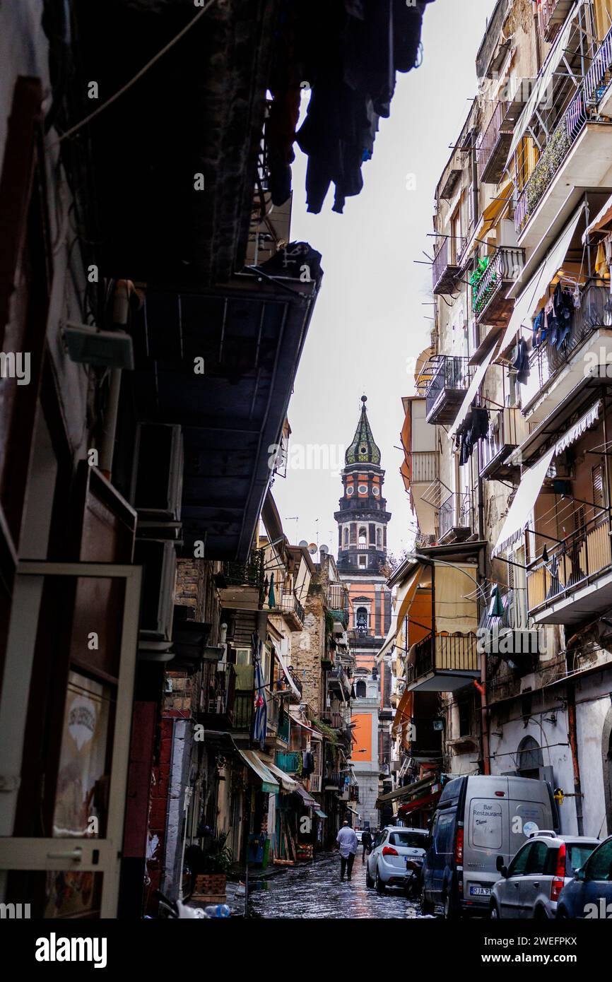 Viaggia nel paese europeo, Italia, città di Napoli, fotografia di strada. Foto Stock