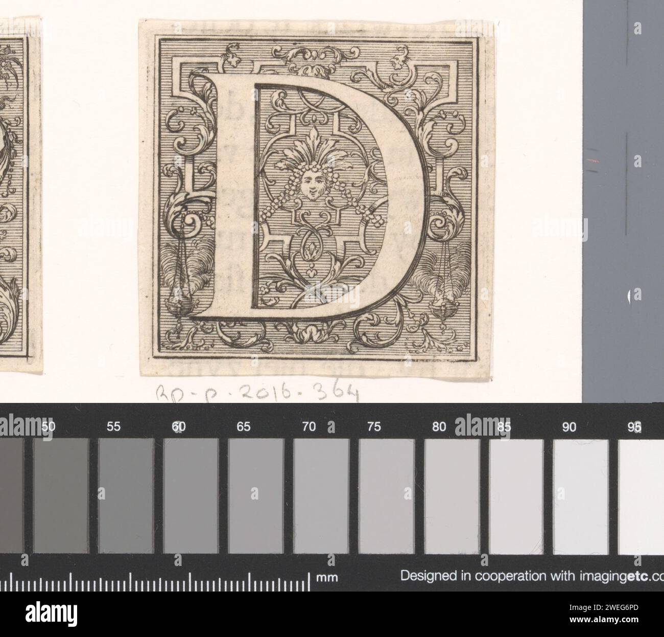 Lettera D, anonimo, 1700 - 1799 stampa lettera D su sfondo con treccia e maschera. incisione della carta/stampa letterpress di lettere di qualità Foto Stock