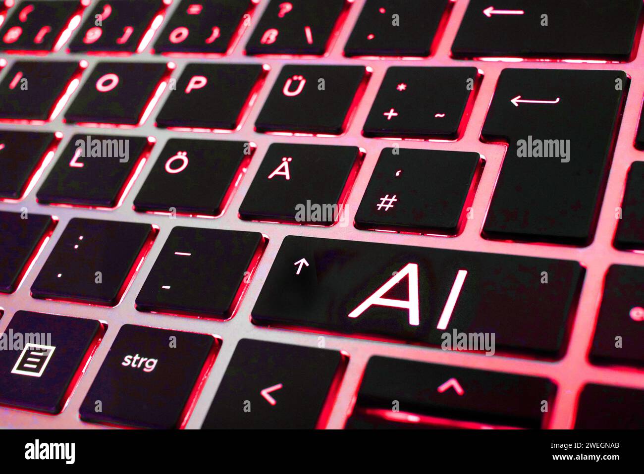 MONTAGGIO FOTOGRAFICO! - Intelligenza artificiale. Primo piano di una tastiera per notebook con un tasto ai Foto Stock