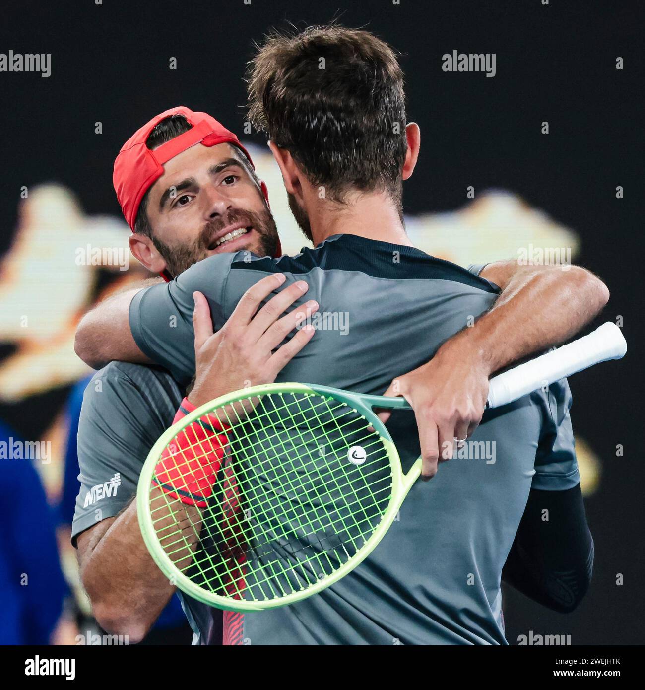Melbourne, Australia, 25 gennaio 2024. Il tennista italiano Andrea Bolelli e Simone Bolelli durante gli Australian Open Tennis Grand Slam 2024 a Melbourne Park. Crediti fotografici: Frank Molter/Alamy Live news Foto Stock