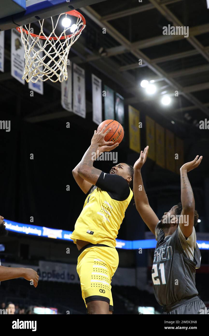 London Ontario Canada, 21 gennaio 2024. I London Lightning sconfiggono i Rhode Island Kraken nella loro prima visita in Canada. Billy White(23) del London Foto Stock