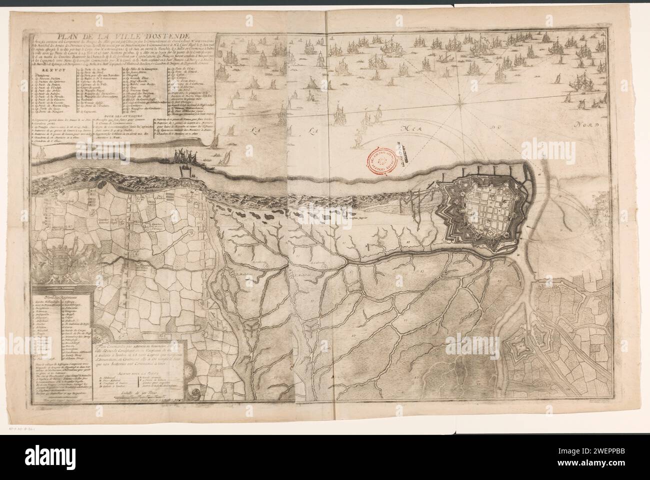 Assedio di Ostenda, 1706, Jacobus Harrewijn, 1707 stampa mappa dell'assedio di Ostenda da parte degli Alleati al comando di Hendrik van Nassau, signore di Ouwerkerk, assediato dal 17 giugno, preso il 6 luglio 1706. In alto a sinistra un cartiglio intitolato e la leggenda 1-57 in francese. In basso a sinistra un cartiglio con una lista dei reggimenti che parteciparono all'assedio con in cima all'arma di Hendrik van Nassau, signore di Ouwekerk e sotto una ciotola: Eschelle de 300 Toises. mappe di incisione cartacea di paesi o regioni diversi. Assedio, posizione guerra Ostenda Foto Stock