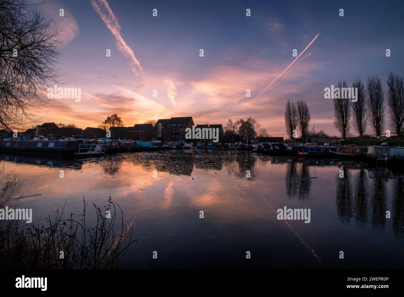 Alba sul Castle Waterside e Marina a Nottingham, Regno Unito Foto Stock