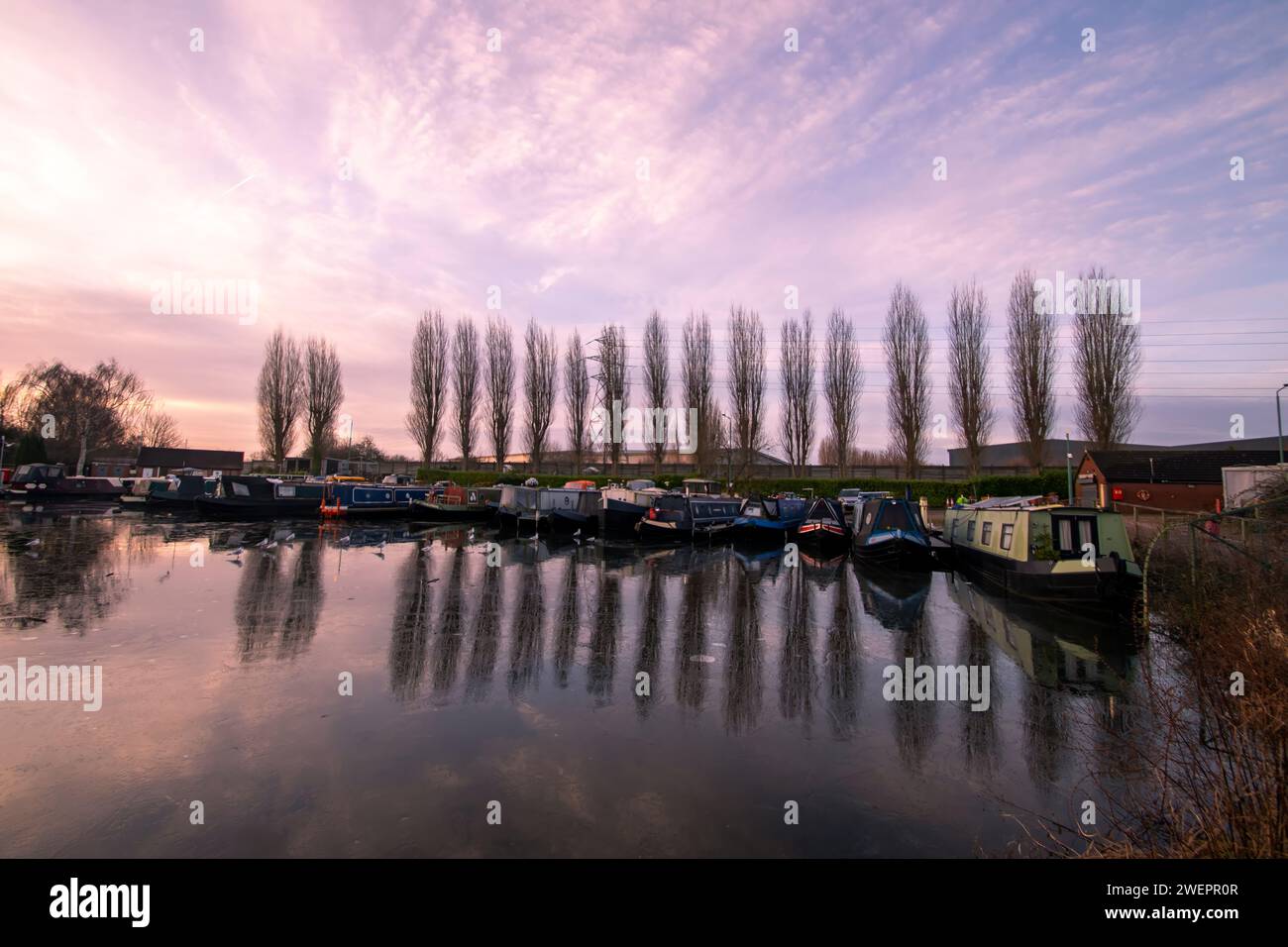 Alba sul Castle Waterside e Marina a Nottingham, Regno Unito Foto Stock