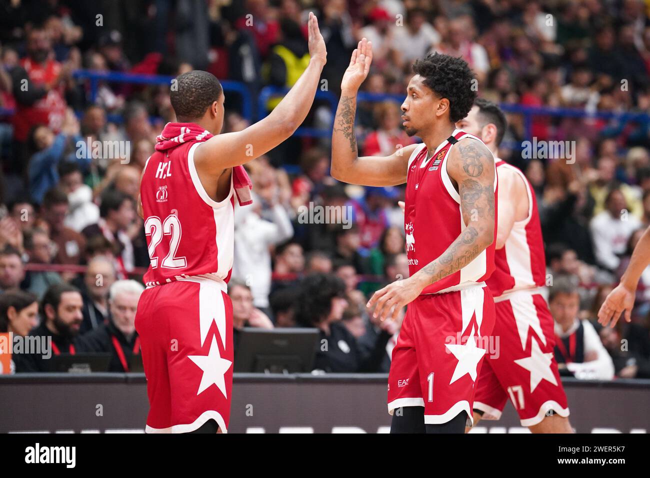 Milano, Italia. 26 gennaio 2024. EA7 EMPORIO ARMANI OLIMPIA MILANO VS FC BARCELONA, NELLA FOTO RODNEY MCGRUDER (EA7 EMPORIO ARMANI OLIMPIA MILANO) durante la partita EA7 Emporio Armani Milano vs FC Barcelona, Basket Euroleague a Milano, Italia, gennaio 26 2024 credito: Independent Photo Agency/Alamy Live News Foto Stock