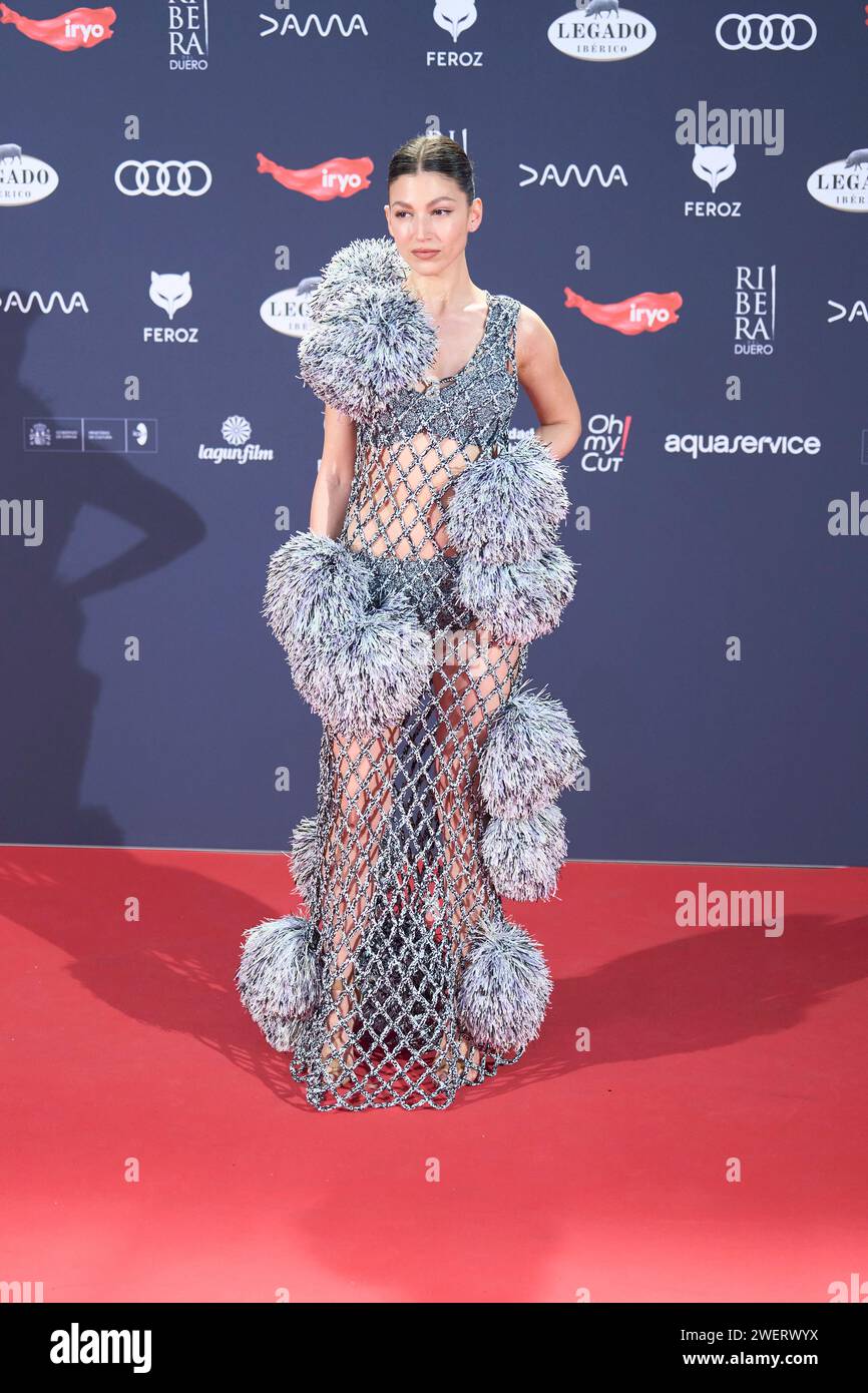 Madrid. Spagna. 20240126, Ursula Corbero partecipa ai Feroz Awards 2024 - Red Carpet al Palazzo Vistalegre il 26 gennaio 2024 a Madrid, Spagna credito: MPG/Alamy Live News Foto Stock