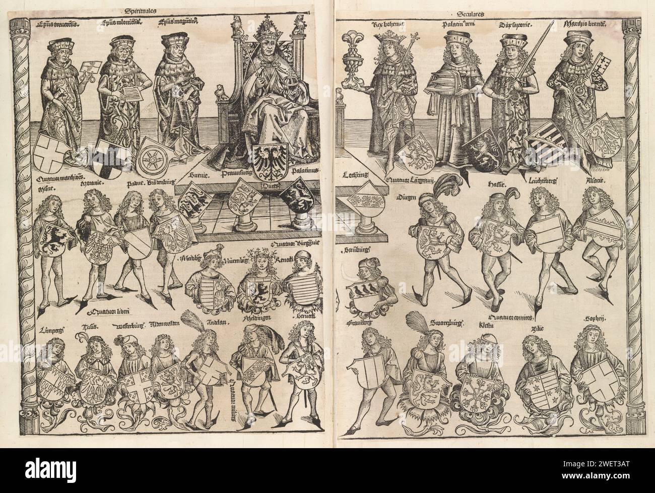 Keizersverkiezing, Michel Wolgemut (laboratorio di), 1493 stampa mostra a doppia foglia (qui in due parti) dal Liber Chronicarum. Mostra l'imperatore tedesco come capo del Sacro Romano Impero. È in veste imperiale, con scettro e mela del governo, su un trono. Per lui lo stemma imperiale con l'aquila a doppia testa. Il suo trono è su un palcoscenico sostenuto da quattro pilastri. Essi rappresentano i quattro ducati della Germania: Zwaben (tre leoni a corona nera), Brunswijk (due leopardi), Palatinato (un leone arrampicato su sfondo nero) e Lotharingen (tre aquile su una barra diagonale Foto Stock