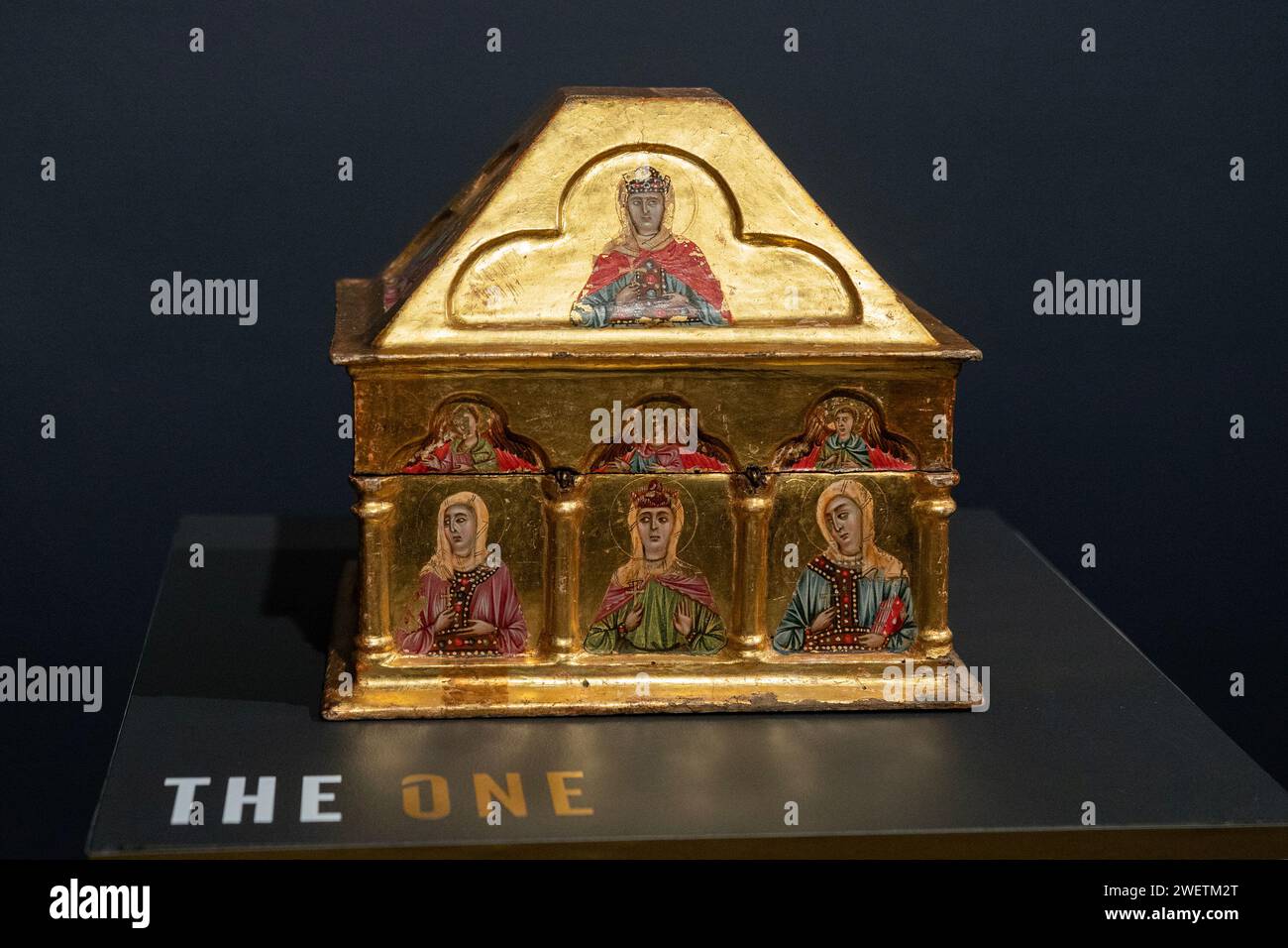 New York, USA. 26 gennaio 2024. Il Grifo di Tancredi dipinse Cassetta con il Vir Dolorumof del XIII secolo messo all'asta nell'ambito delle vendite della Sotheby's Annual Masters Week al Sotheby's di New York durante un'anteprima stampa il 26 gennaio 2024. (Foto di Lev Radin/Sipa USA) credito: SIPA USA/Alamy Live News Foto Stock