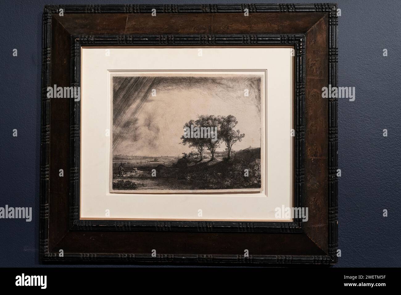 New York, USA. 26 gennaio 2024. L'incisione di Renbrandt Van Rijn "The Three Trees" è stata messa all'asta nell'ambito delle vendite della Sotheby's Annual Masters Week al Sotheby's di New York durante un'anteprima stampa il 26 gennaio 2024. (Foto di Lev Radin/Sipa USA) credito: SIPA USA/Alamy Live News Foto Stock