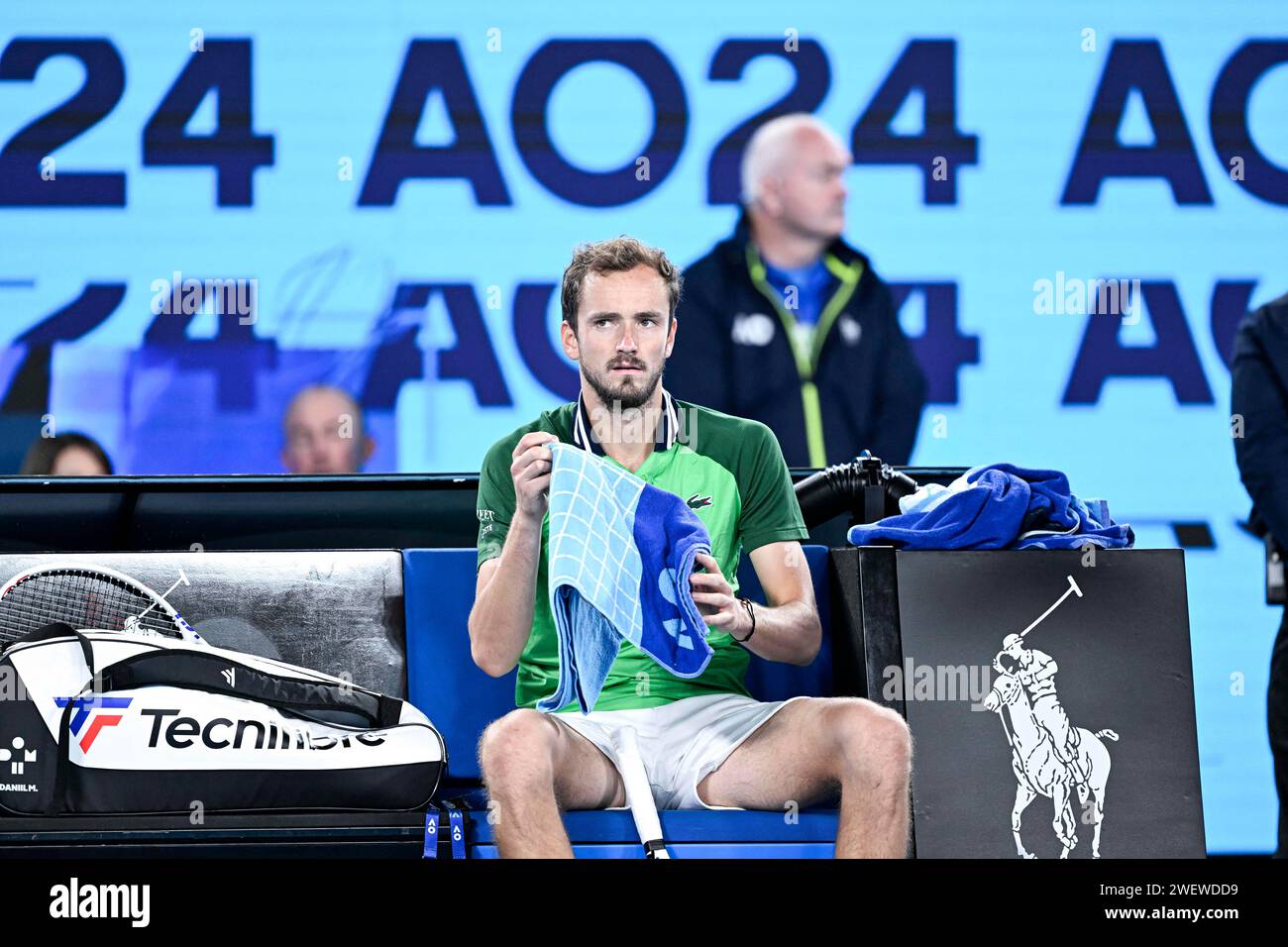 Melbourne, Australia. 26 gennaio 2024. Daniil Medvedev durante il torneo di tennis Australian Open AO 2024 del grande Slam al Melbourne Park di Melbourne, Australia, il 26 gennaio 2024. Foto di Victor Joly/ABACAPRESS.COM Credit: Abaca Press/Alamy Live News Foto Stock
