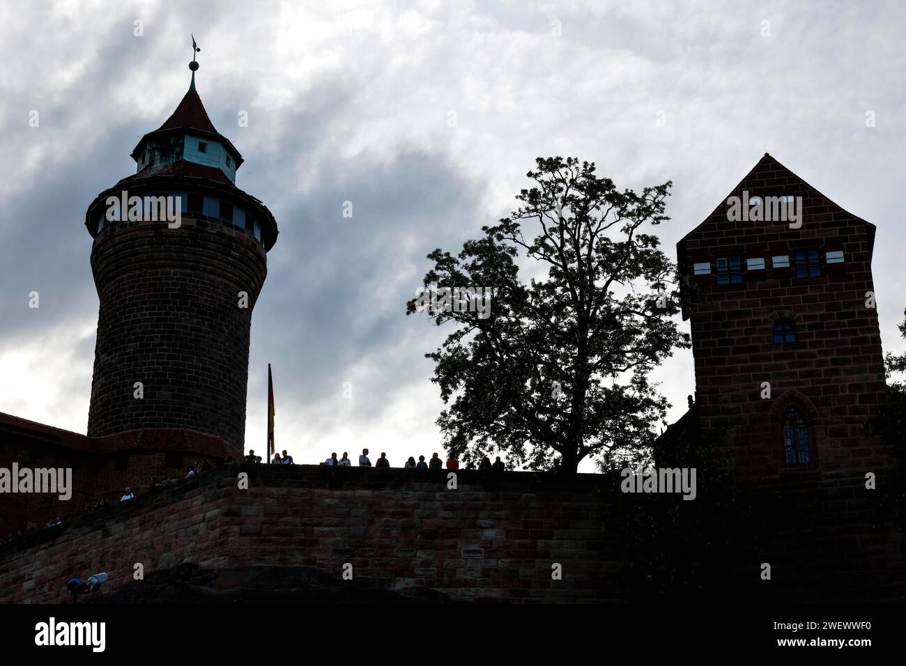 Turisti al Castello Imperiale di Norimberga, 21.05.2022 Foto Stock