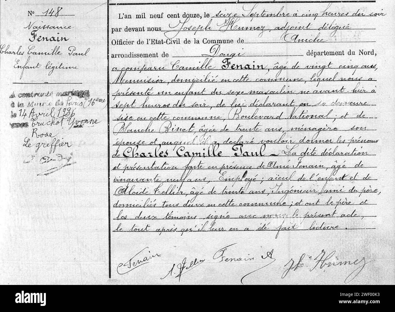 Aniche - Acte de naissance de Charles Camille Paul Fenain, futur maire de Douai, daté du 16 septembre 1912, né l'avant-veille, signé par l'adjoint Joseph Humez. Foto Stock