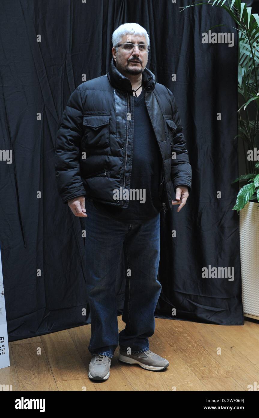 Milano Italia 2012-03-12: Pino Daniele, cantante italiano, durante il servizio fotografico per la presentazione del nuovo album 'la grande madre' Foto Stock