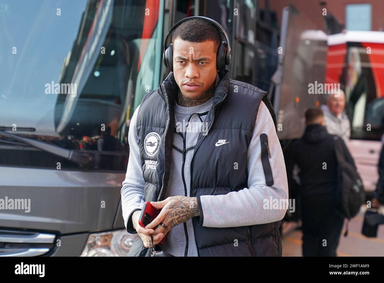 Sheffield, Regno Unito. 27 gennaio 2024. Il difensore di Brighton & Hove Albion Igor (3) arriva durante il quarto turno di Sheffield United FC vs Brighton & Hove Albion FC Emirates fa Cup a Bramall Lane, Sheffield, Inghilterra, Regno Unito il 27 gennaio 2024 Credit: Every Second Media/Alamy Live News Foto Stock