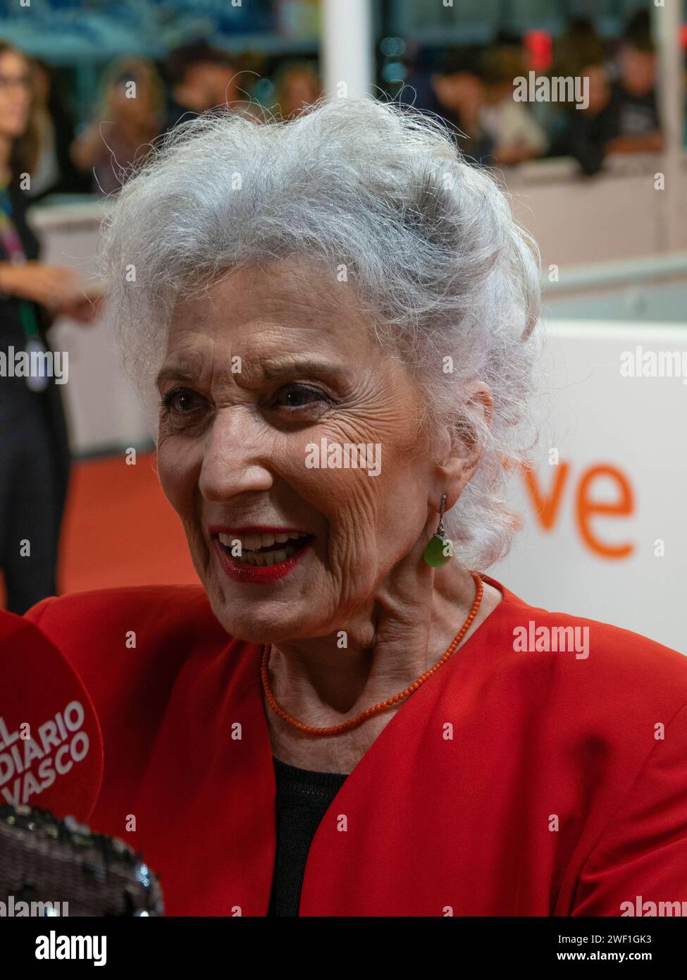 FESTIVAL DE CINE DE SAN SEBASTIAN / SPAGNA /ZINEMALDIA / MARISA PAREDES - ALFOMBRA ROJA - FESTIVAL INTERNAZIONALE DEL CINEMA Foto Stock