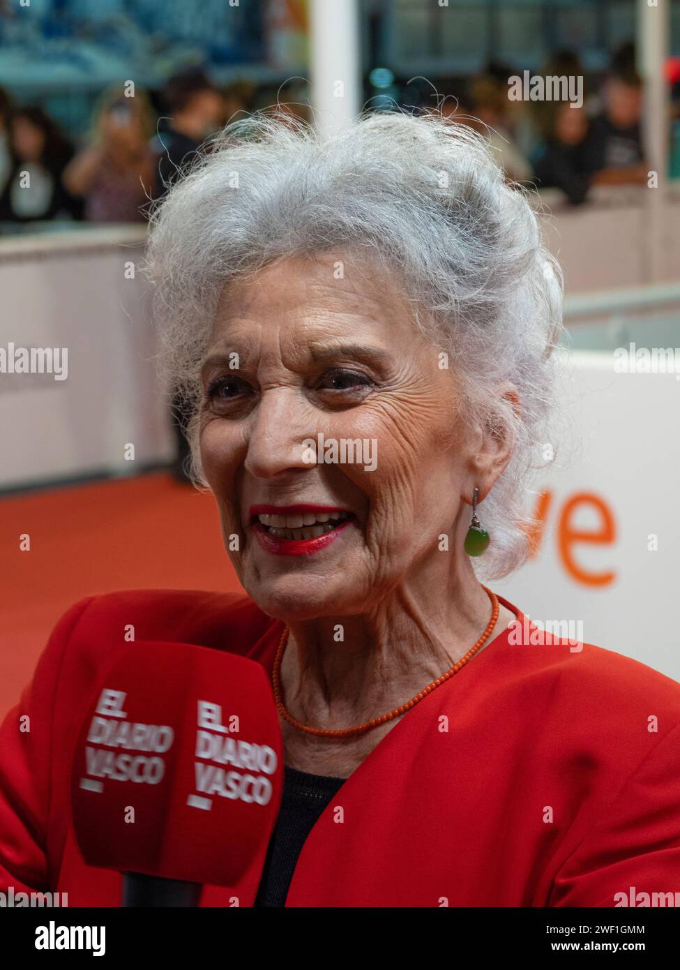 FESTIVAL DE CINE DE SAN SEBASTIAN / SPAGNA /ZINEMALDIA / MARISA PAREDES - ALFOMBRA ROJA - FESTIVAL INTERNAZIONALE DEL CINEMA Foto Stock