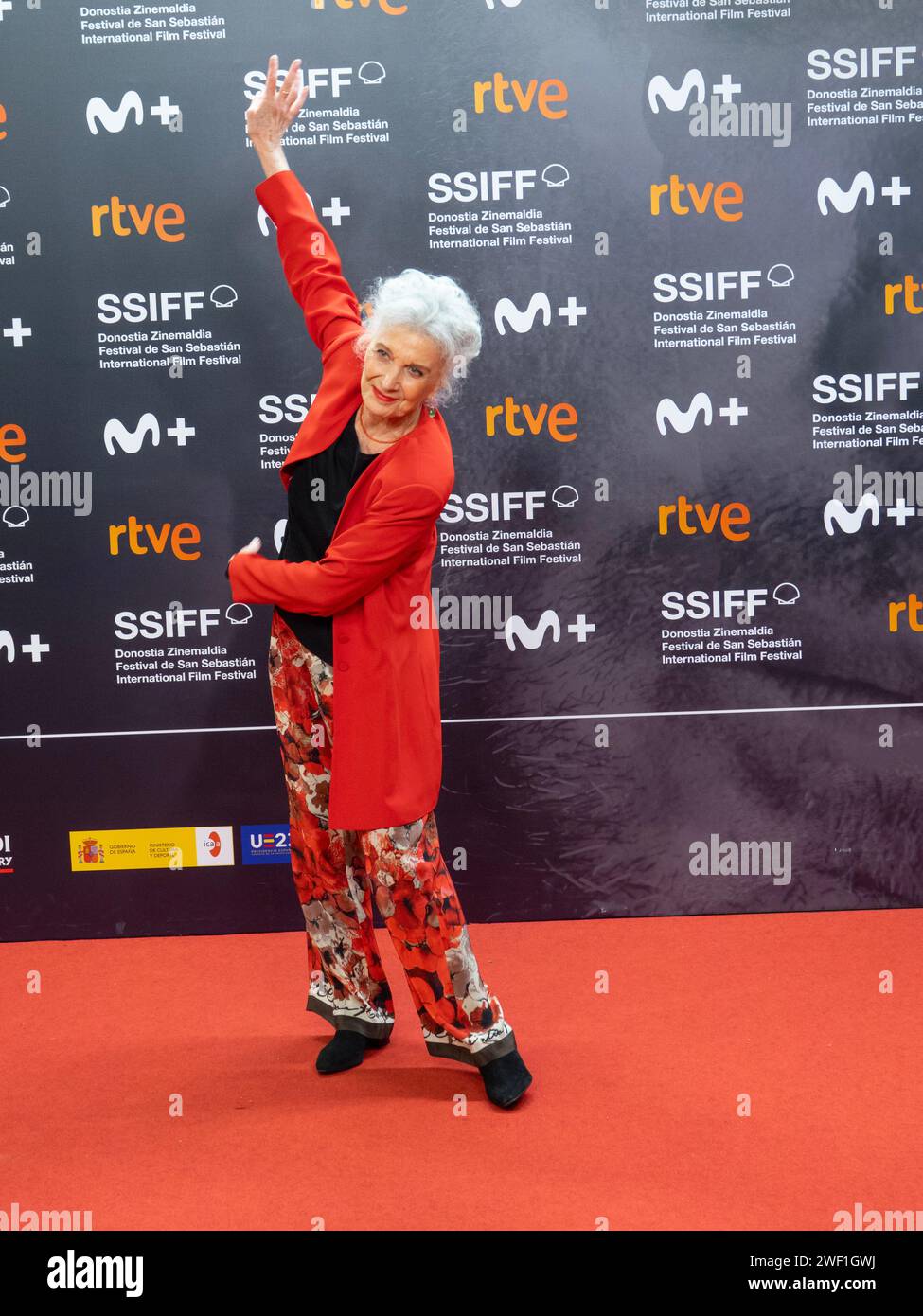 FESTIVAL DE CINE DE SAN SEBASTIAN / SPAGNA /ZINEMALDIA / MARISA PAREDES - ALFOMBRA ROJA - FESTIVAL INTERNAZIONALE DEL CINEMA Foto Stock