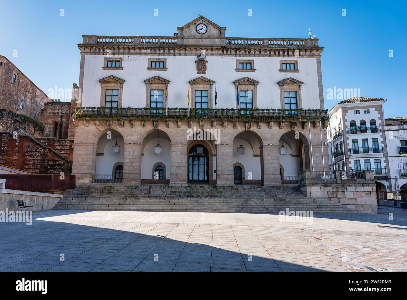 Facciata principale del Municipio della città monumentale di Caceres, Spagna. Foto Stock