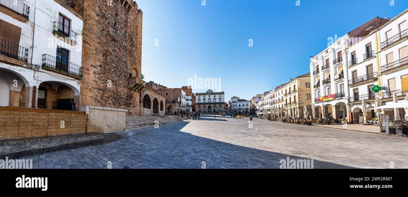 Plaza Mayor della città monumentale di Caceres, patrimonio dell'umanità, Spagna Foto Stock