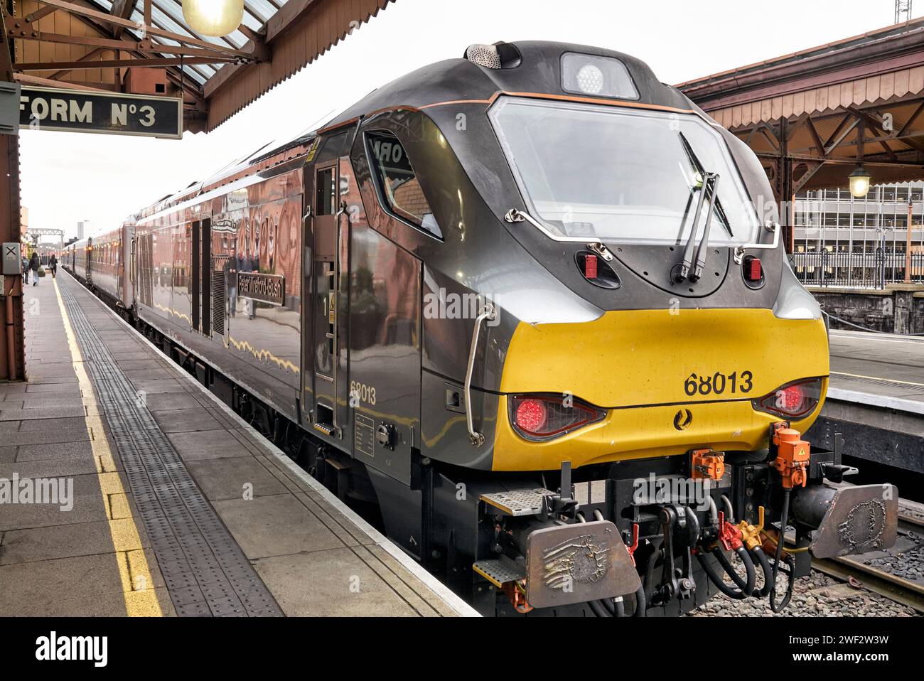 Chiltern Railways classe 68 treno diesel 68013 'Peter Wreford-Bush', presso Moor Street Station, Birmingham Inghilterra Regno Unito. Foto Stock