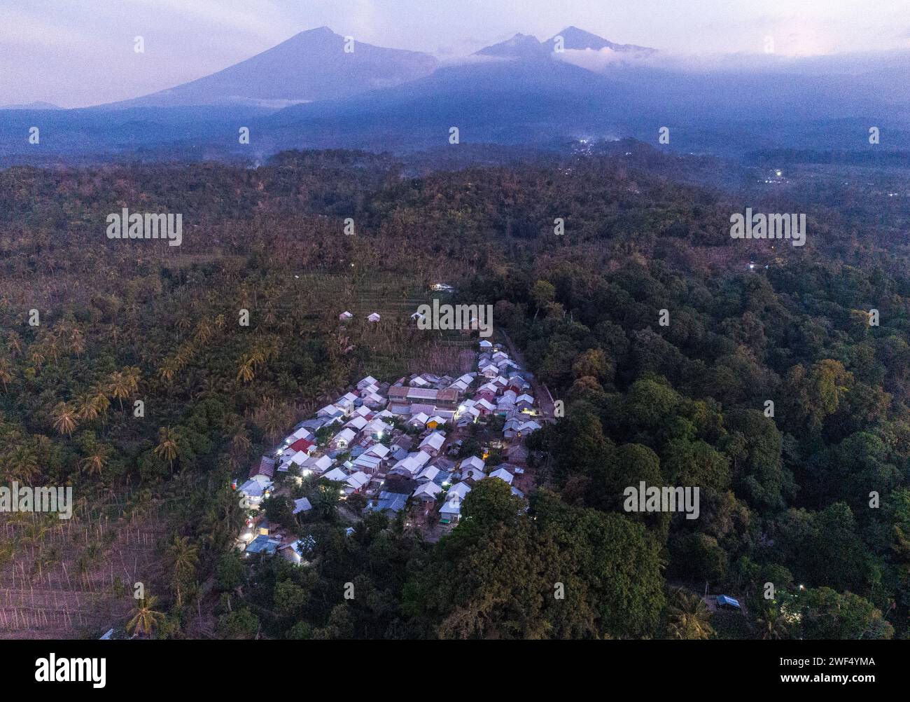 Vista aerea di un villaggio in Indonesia Foto Stock