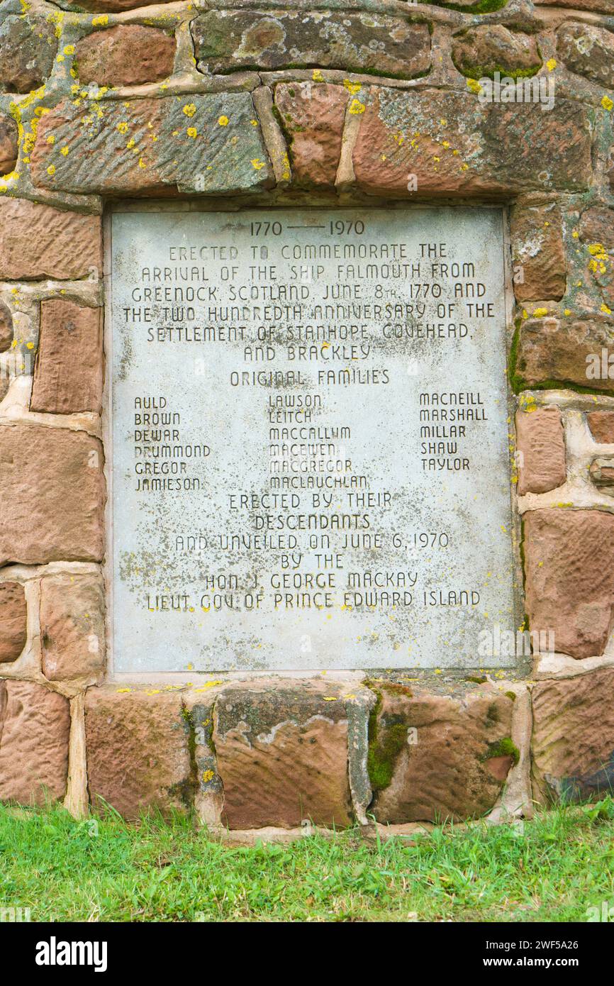 Monumento scozzese del Falmouth, Stanhope, PEI. Eretta per commemorare l'arrivo della nave Falmouth da Greenock, Scozia, nel 1770. Foto Stock