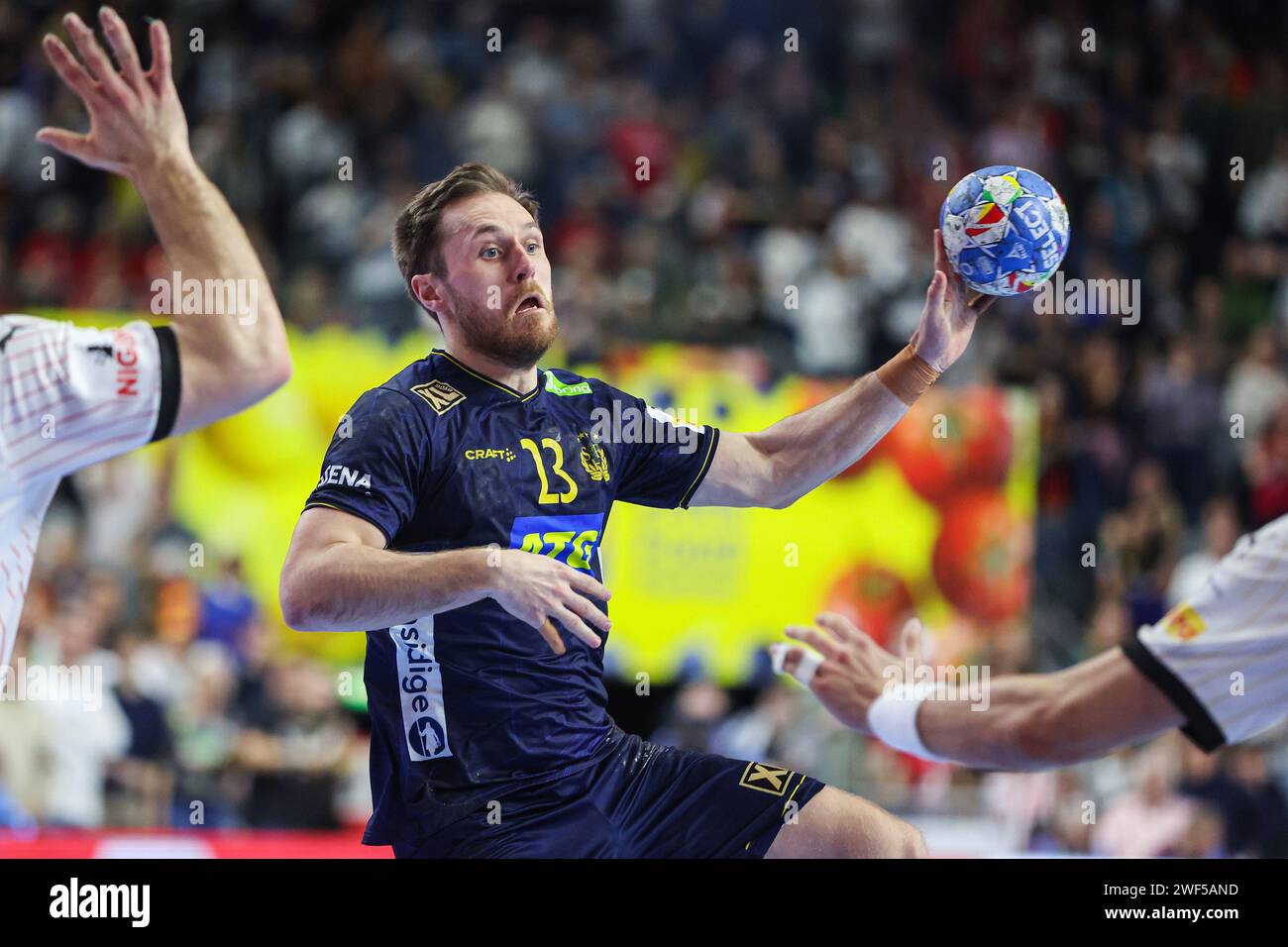 Zagabria, Croazia. 28 gennaio 2024. 28.01.2024., Lanxess Arena, Koeln, Njemacka - EHF Europsko prvenstvo u rukometu 2024., utakmica za trece mjesto, Svedska - Njemacka. Karlsson Sebastian Carl Percy credito: Pixsell/Alamy Live News Foto Stock