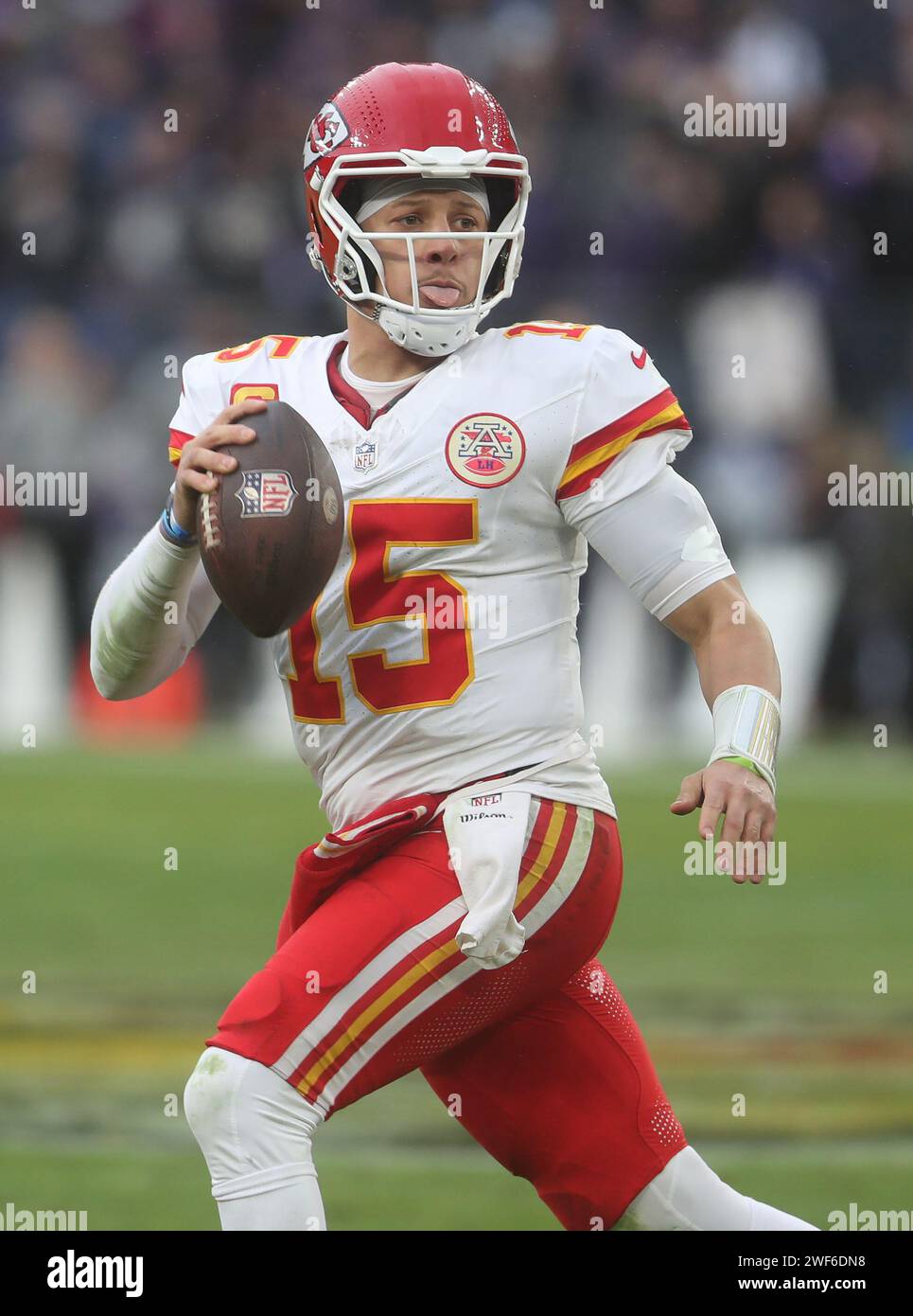 Baltimora, MD, USA. 28 gennaio 2024. Il quarterback dei Kansas City Chiefs Patrick Mahomes (15) in azione durante la finale della AFC contro i Baltimore Ravens al M&T Bank Stadium di Baltimora, MD. Foto/ Mike Buscher/Cal Sport Media/Alamy Live News Foto Stock