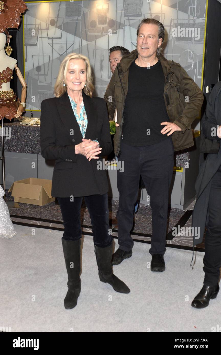John Corbett und Bo Derek/ Vorempfang Lambertz lunedì sera - Koeln / 28. Januar 2024 *** John Corbett e Bo Derek Pre-ricezione Lambertz Lunedi notte Colonia 28 gennaio 2024 Foto Stock