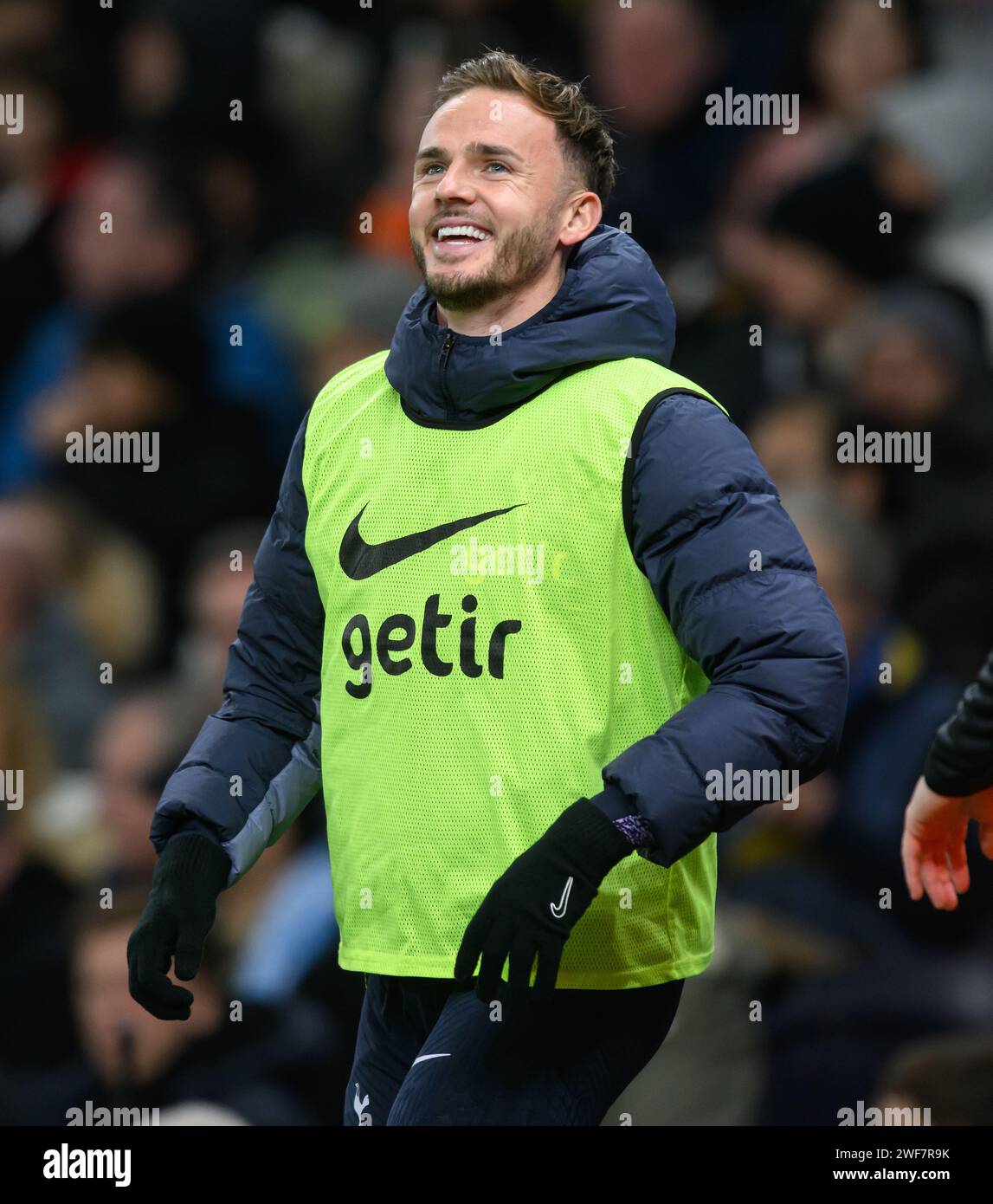 26 gen 2024 - Tottenham Hotspur contro Manchester City - fa Cup Round 4 - Tottenham Hotspur Stadium. James Maddison di Tottenham in azione. Immagine : Mark Pain / Alamy Live News Foto Stock