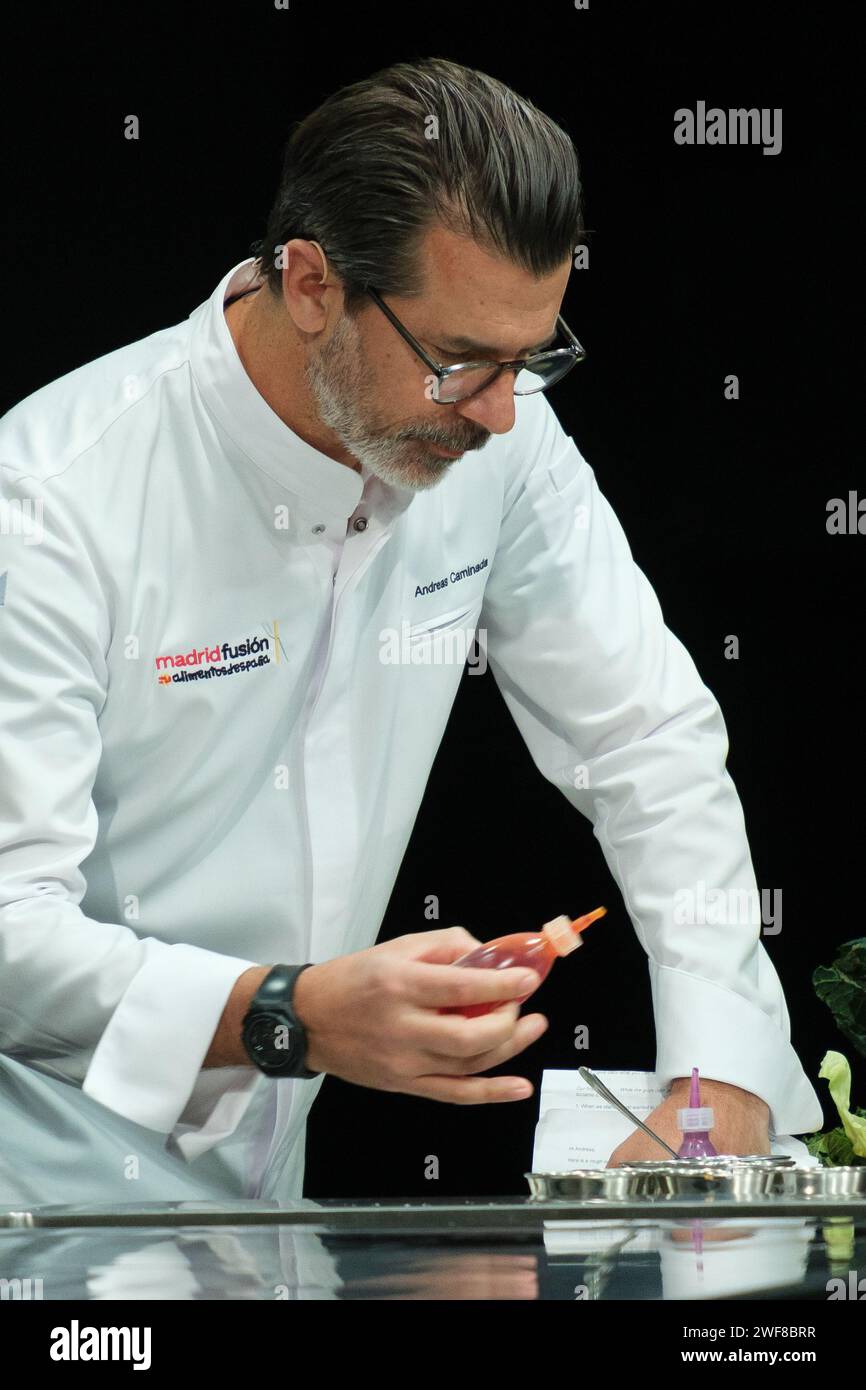 Lo chef svizzero Andreas Caminada dello Schloss Schauenstein durante l'edizione del congresso gastronomico internazionale di Madrid, Madrid 29 gennaio 2024 SP Foto Stock