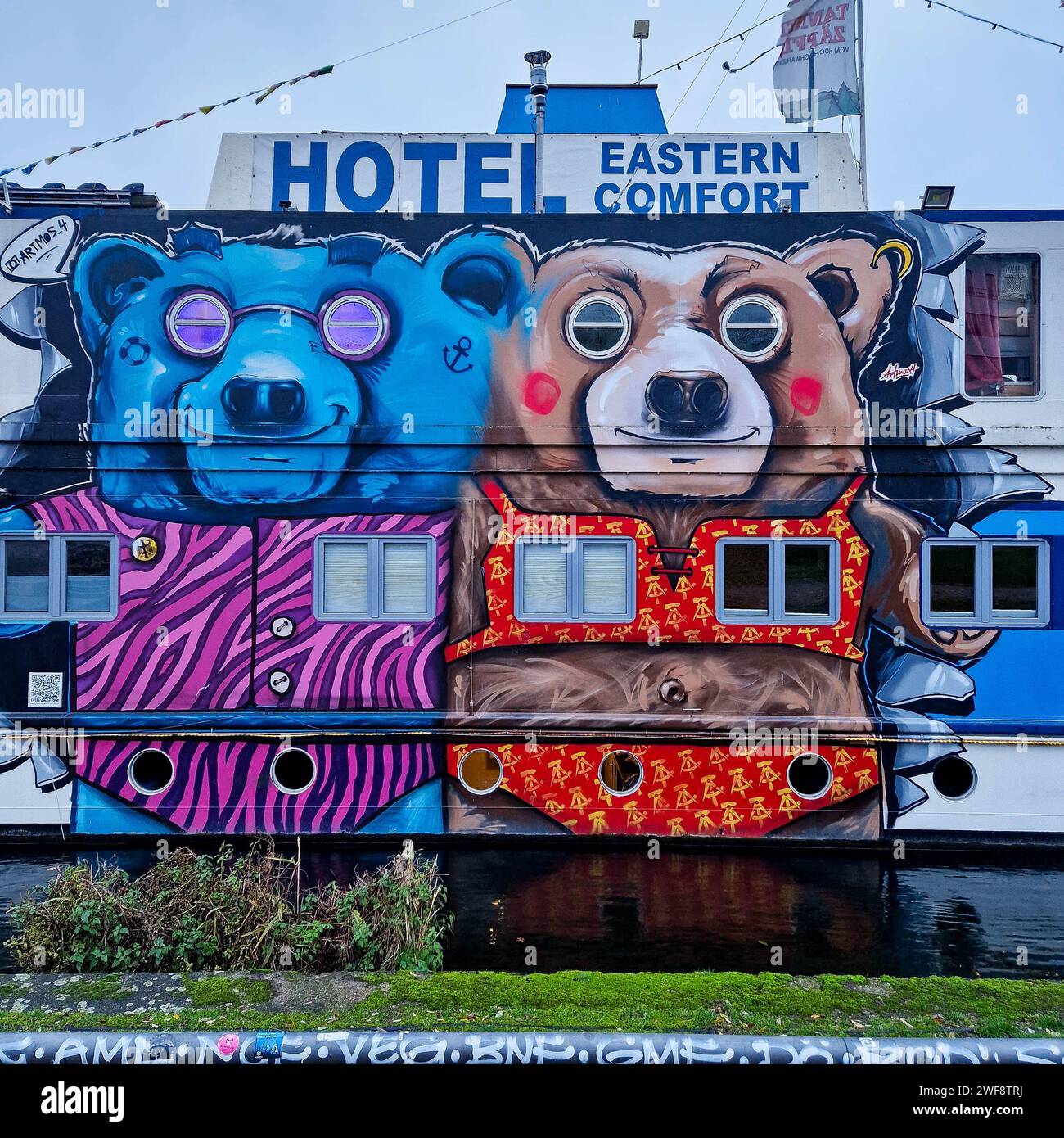 Floating Hotel, fiume Sprea, Berlino, Brandeburgo, Germania Foto Stock