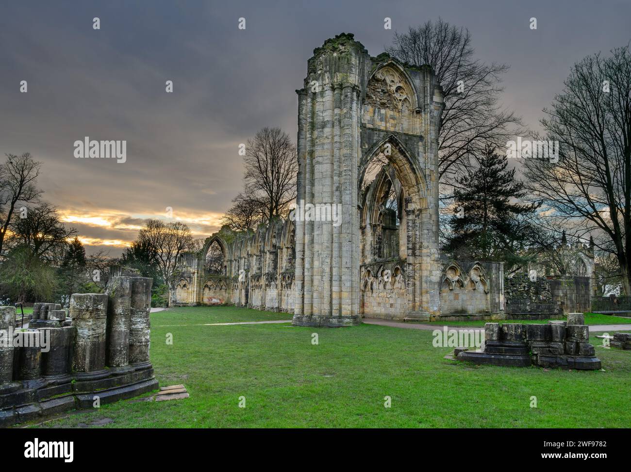 Le rovine dell'abbazia di St Mary, York, Inghilterra, Regno Unito. Foto Stock