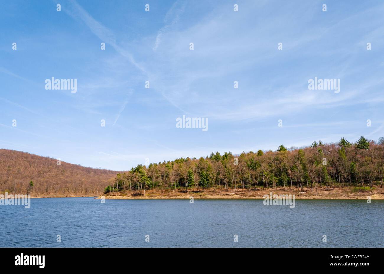 Lago testa, sulle aspre colline della Pennsylvania nord-occidentale, USA Foto Stock