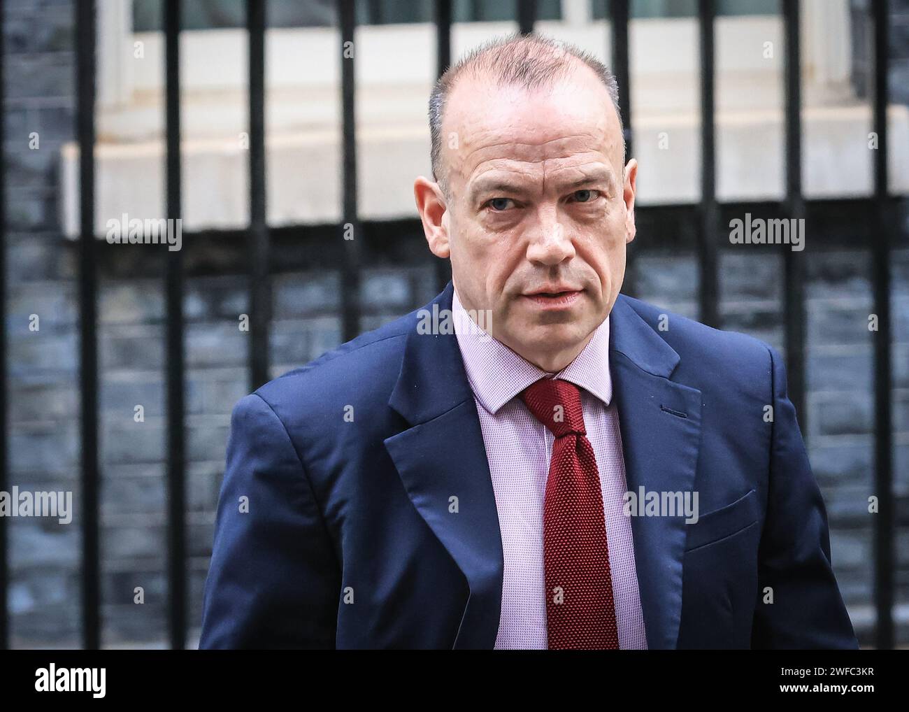 Londra, Regno Unito. 30 gennaio 2024. Chris Heaton-Harris, deputato, Segretario di Stato per l'Irlanda del Nord esce da Downing Street con Kemi Badenoch, Segretario di Stato per il commercio internazionale. Heaton-Harris deve rilasciare una dichiarazione questa mattina con un aggiornamento sull'Irlanda del Nord, dopo l'incontro esecutivo del DUP. Crediti: Imageplotter/Alamy Live News Foto Stock