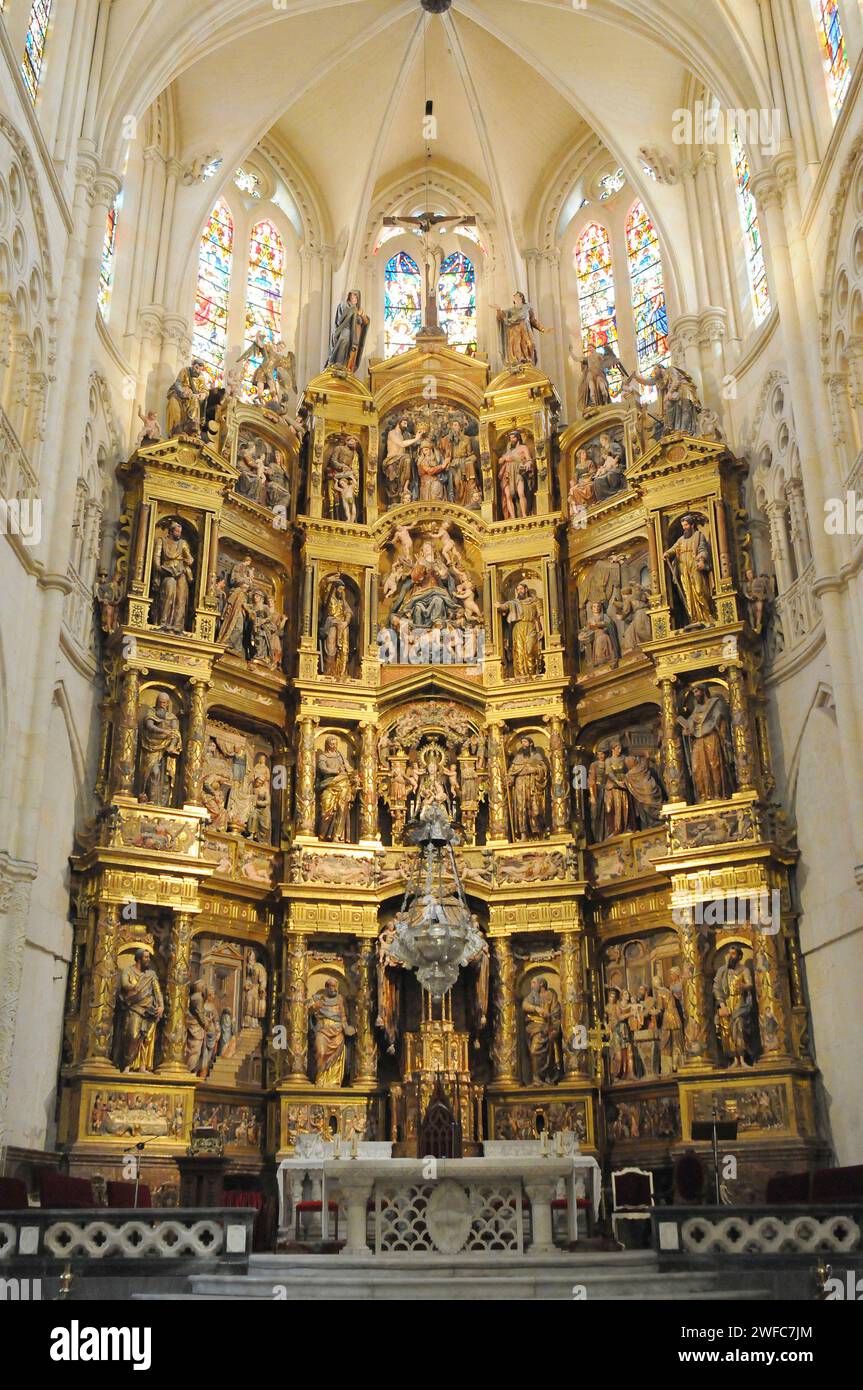 Città di Burgos, Catedral de Santa Maria. Capilla Mayor (13 ° secolo) y Retablo Mayor (16 ° secolo). Provincia di Burgos, Castilla y Leon, Spagna. Foto Stock