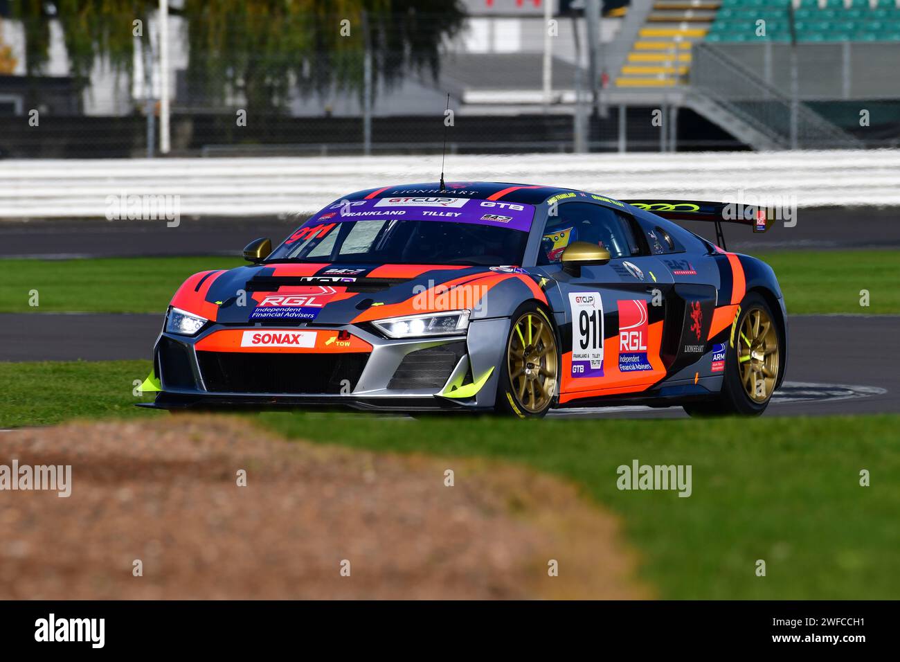 David Frankland, Audi R8 LMS GT4, Motor Racing Legends, All-Comers Challenge, con le recenti auto GT3 e GT4, una gara di 50 minuti sulla G Silverstone Foto Stock