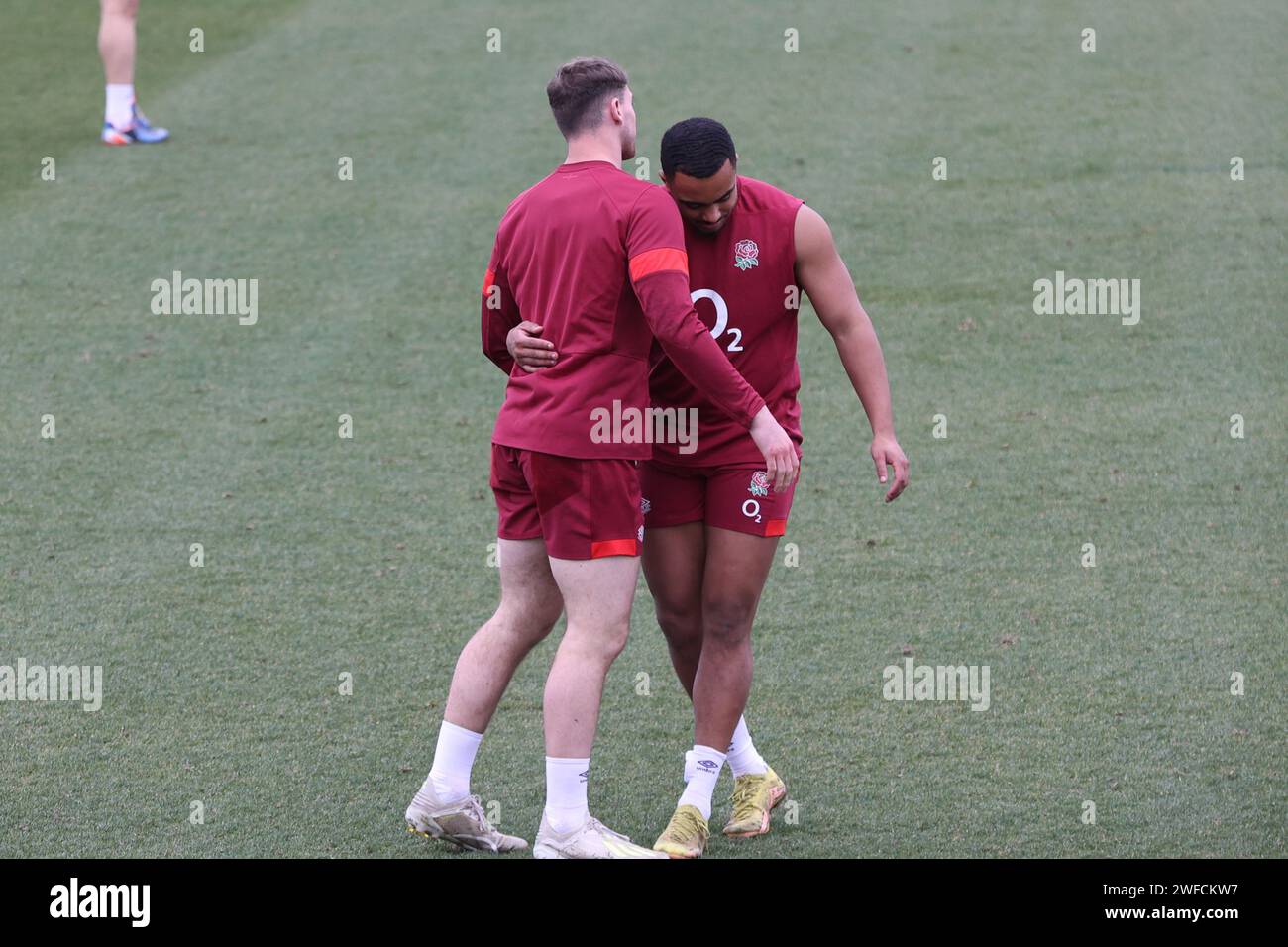 Girona, Spagna, 29 gennaio 2024 - Tommy Freeman & Max Ojomoh al campo di allenamento maschile di rugby in Inghilterra. Foto Stock